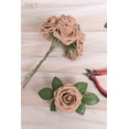 thumbnail image 5 of Flores artificiales N&T NIETING rosas marrones x25 con tallo de 18 cm, 5 of 5