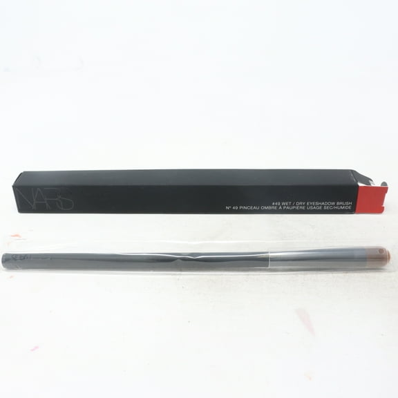 Nars #49 Wet/dry Eye Shadow Brush