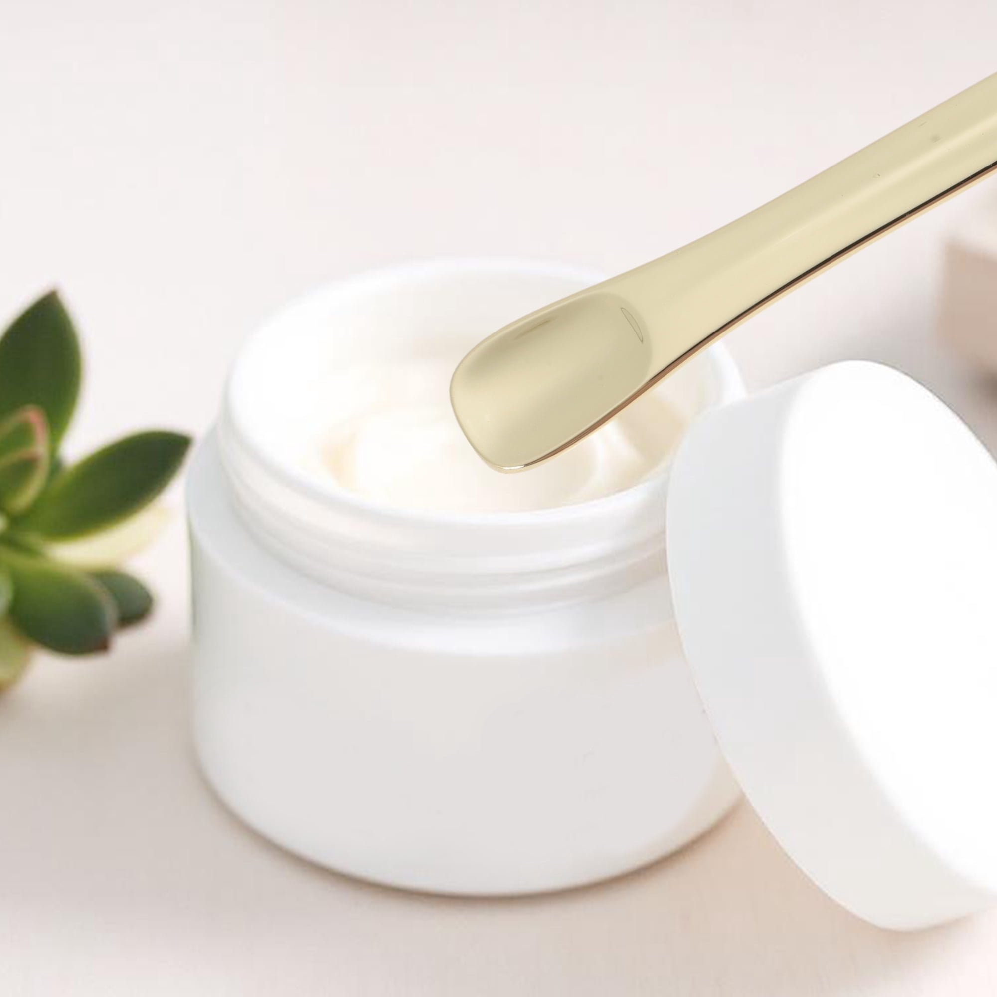 Unique Bargains 2pcs Rectangular Mini Makeup Cosmetic Spoon Gold Tone