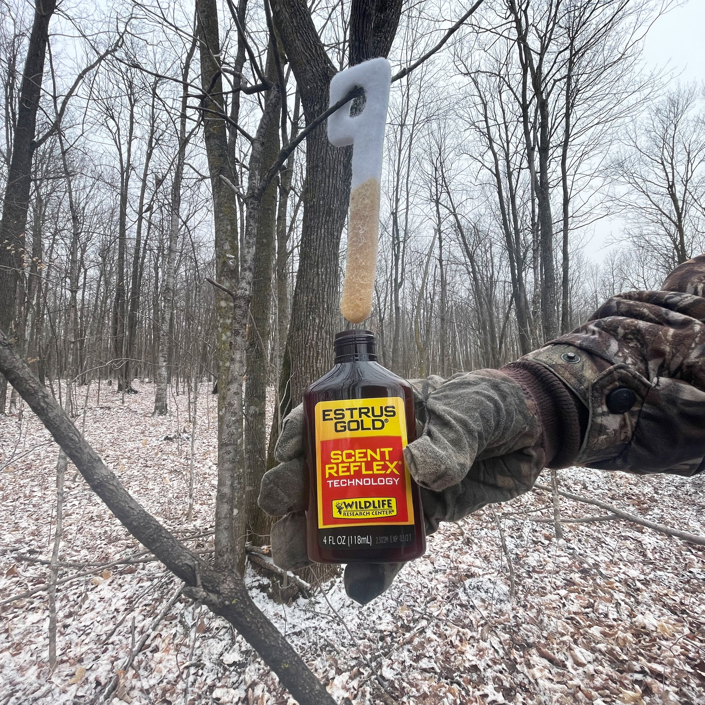 Wildlife Research Center, Estrus Gold 4 fl oz Synthetic Doe Estrous Deer Hunting Scent