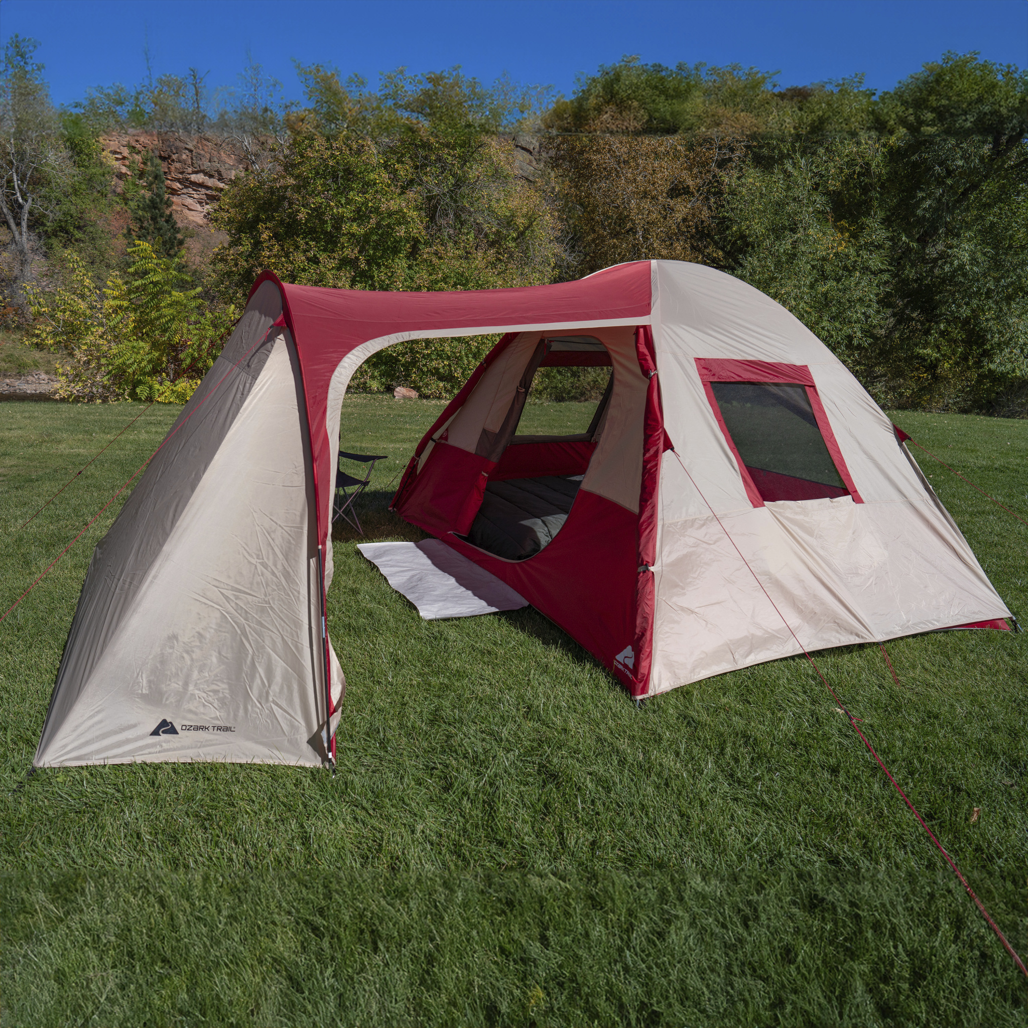 Carpa tipo domo Ozark Trail para 6 personas con área de descanso, 15 pies x 11 pies, roja y beige 6