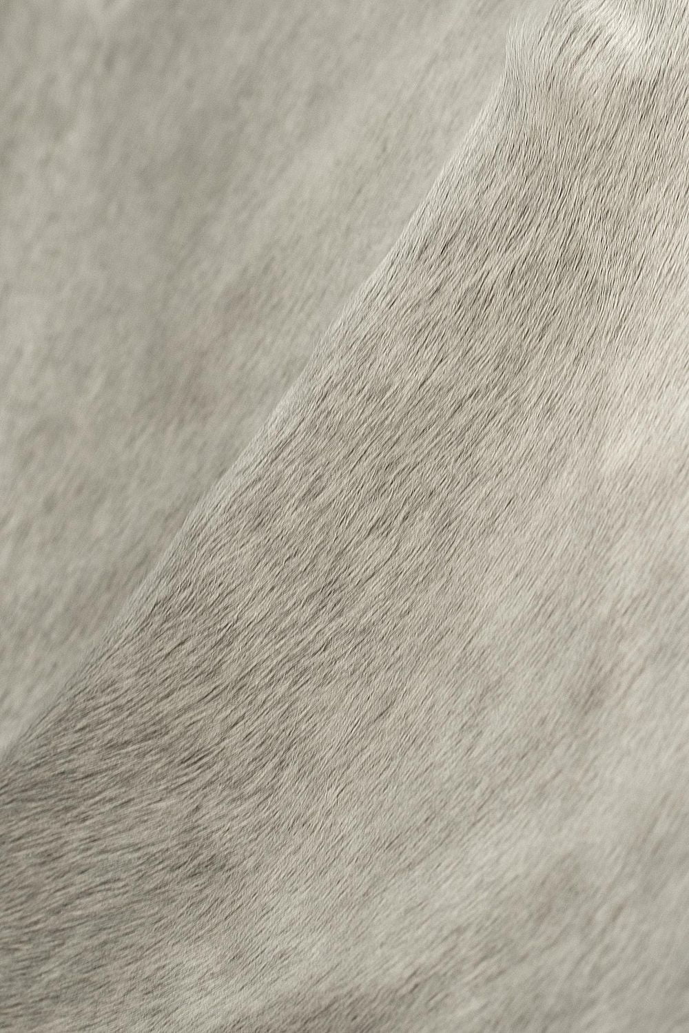 H-Natural Kobe Exotic Cowhide 6'X7'