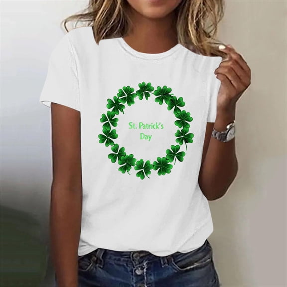 St Patricks Day T-Shirt – Women’s Vintage Distressed Shamrock Graphic Tee, Clover Green Tee