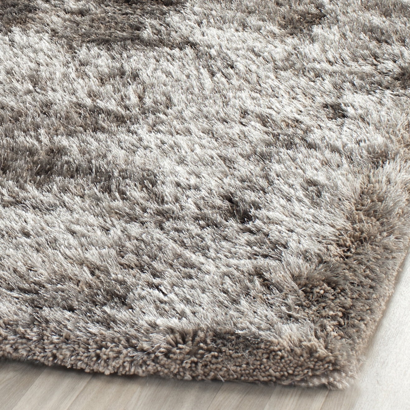 SAFAVIEH Henley Solid South Beach Polyester Shag Area Rug, Silver, 2' x 3'