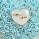 thumbnail image 4 of Cojín romántico para bodas, con forma de corazón, decoración duradera con cinta y perlas. Azul claro, 4 of 6