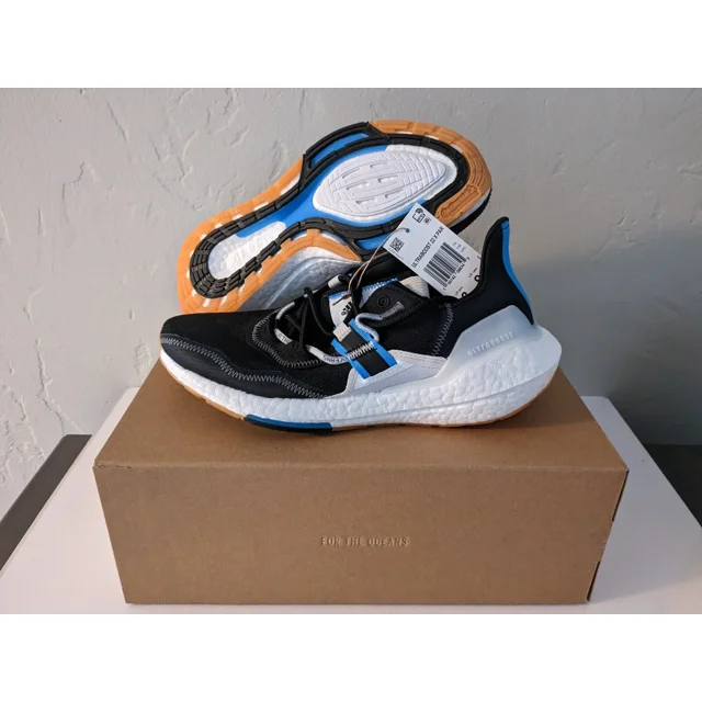 Adi-das Ultraboost 22 X Parley Black Blue White Grey Gum HQ6539 Men's Shoe Size 8