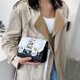 thumbnail image 4 of Bolsos de hombro pintados con Graffiti para mujer PU con hebilla Likrtyny de cinturón de cuero bolso de hombro pequeño cuadrado informal cruzado con solapa nuevo, 4 of 9