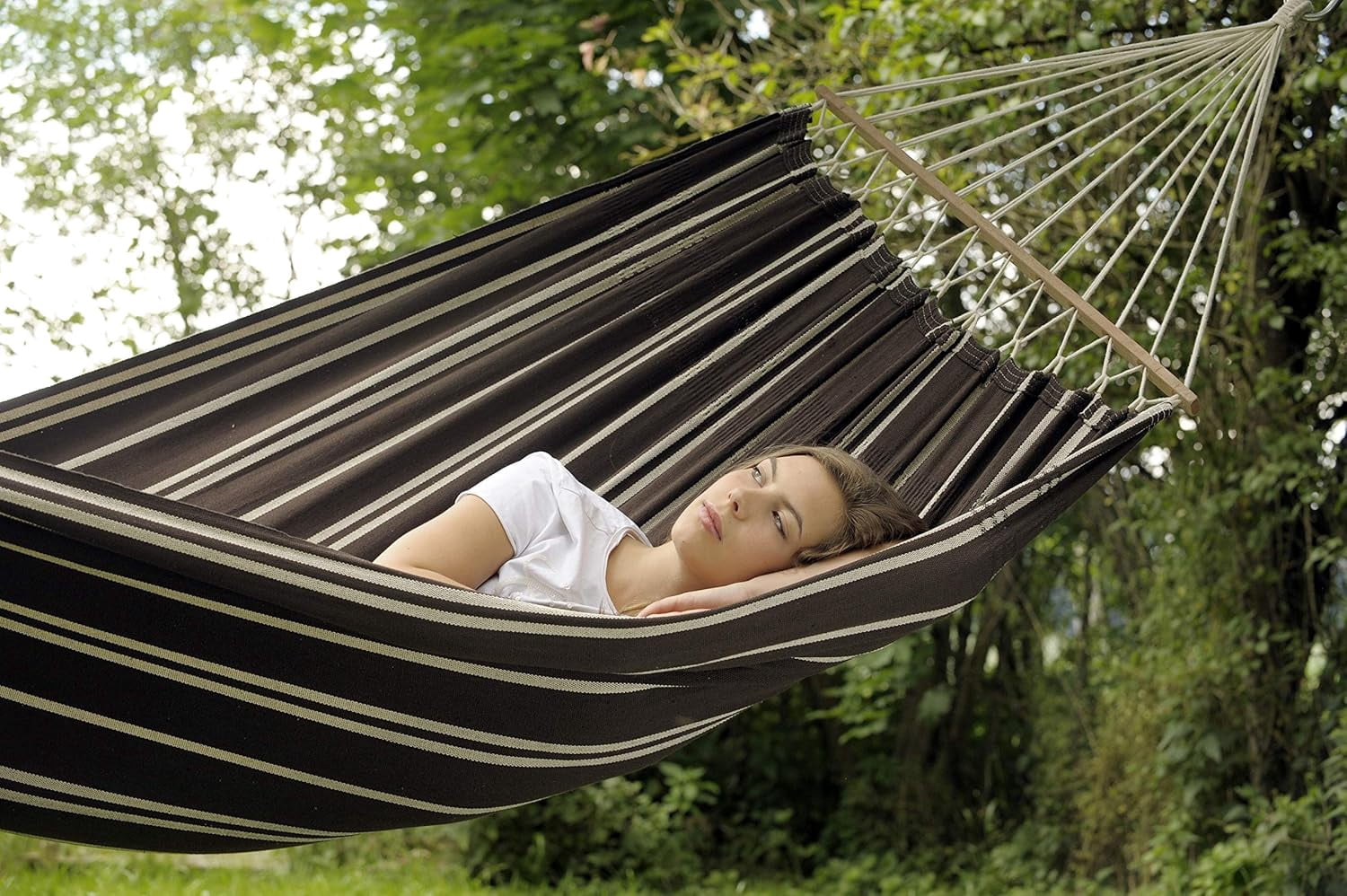 Brasilia Hammock, Handwoven, Polyester/Cotton Blend, Mocha, Single Size, Spreader Bar, 122" L X 55" W, Holds up to 330lbs