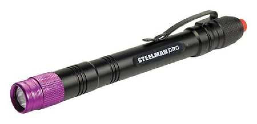 Steelman Pro LED 450 Lumens Flashlight