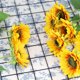 thumbnail image 5 of Bewildely Girasoles artificiales Flores Ramo falso Simulación Rama única Festival al aire libre de Navidad Fiesta Decoración para el hogar Decoración Bewildely HA084331-00, 5 of 6