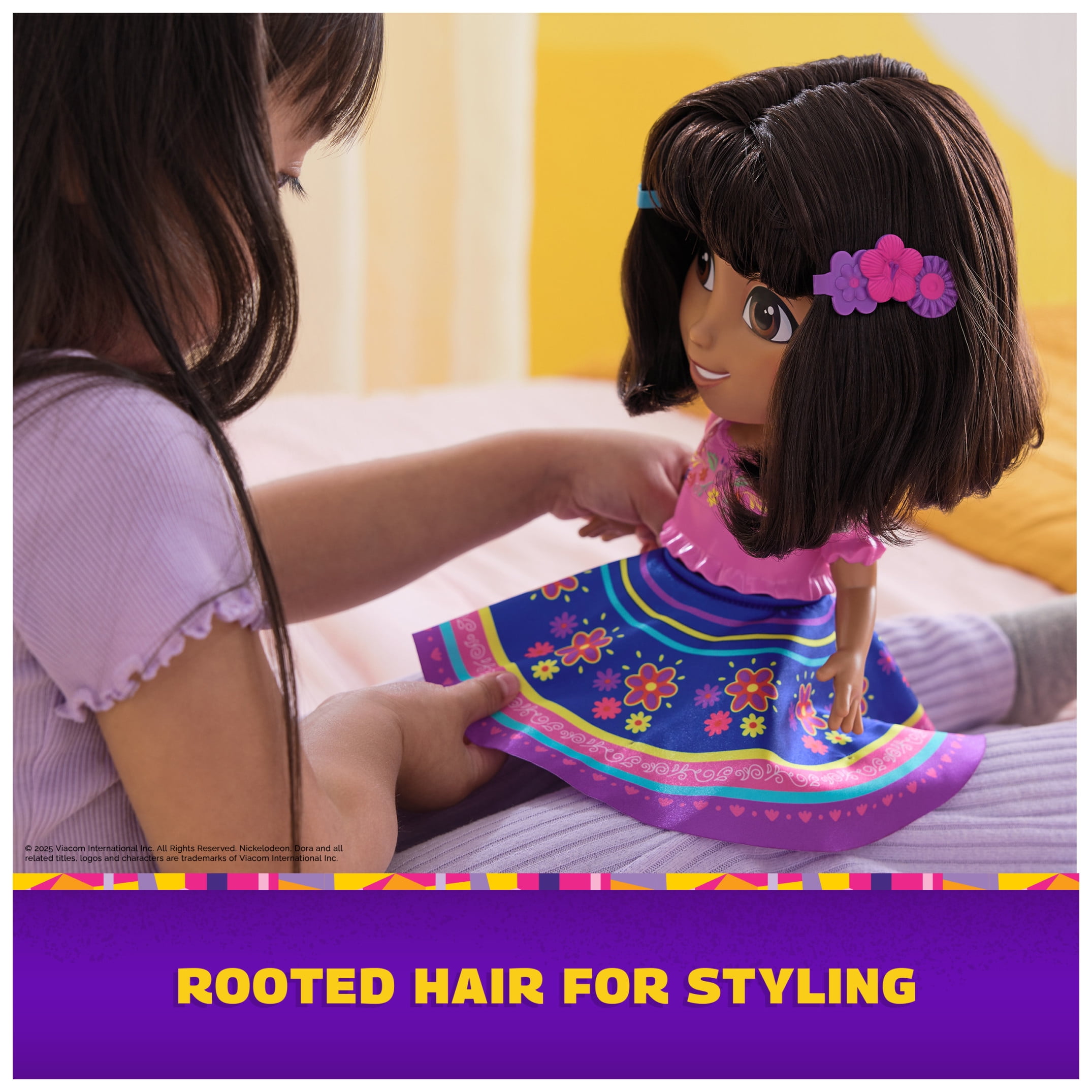 Dora the Explorer, Dance with Me Dora, Interactive Dancing Doll with Music & Bilingual Phrases for Kids 3 and up