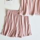 thumbnail image 4 of Pijama de manga corta para mujer, ligero y transpirable, con almohadillas para el pecho, ropa de casa y pijama, blusa de poliéster., 4 of 7