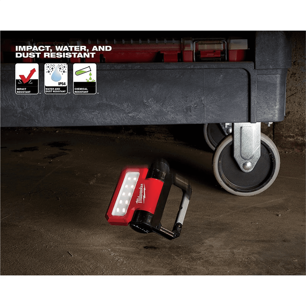 Milwaukee 2114-21 USB Rechargeable Rover Pivoting LED Flood Light