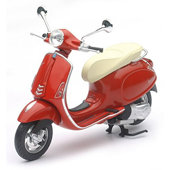 New Ray 57553A 1:12 Vespa Spring, Assorted colors