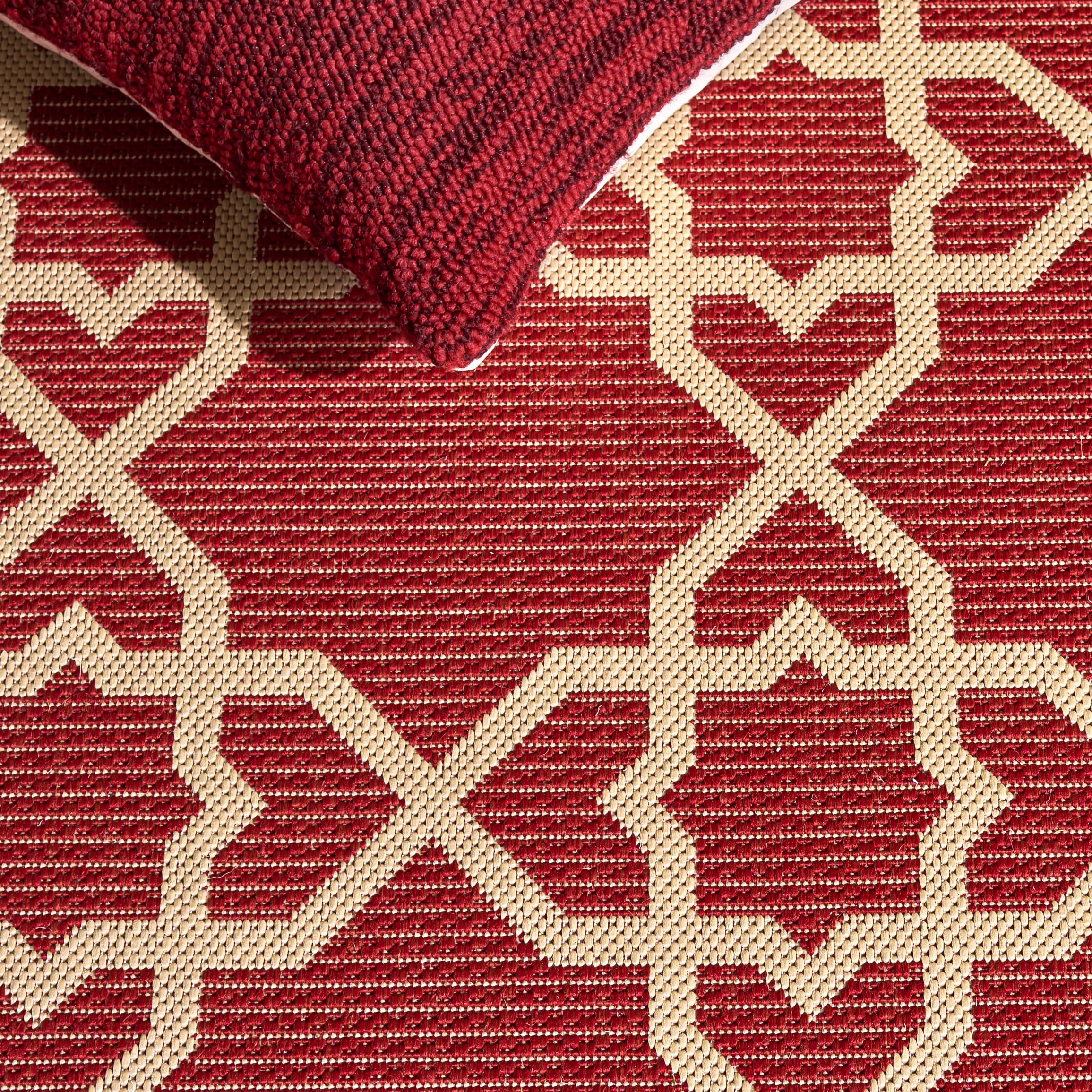 SAFAVIEH Courtyard Carol Geometric Indoor/Outdoor Runner Rug, 2'3" x 12', Red/Beige
