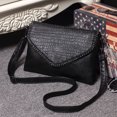thumbnail image 4 of Qarigey Bolso bandolera negro para mujer Cinturón desmontable Organización fácil Bolsos bandolera Hombro cruzado Bolsas de mensajero y de hombro Negro-S, 4 of 6
