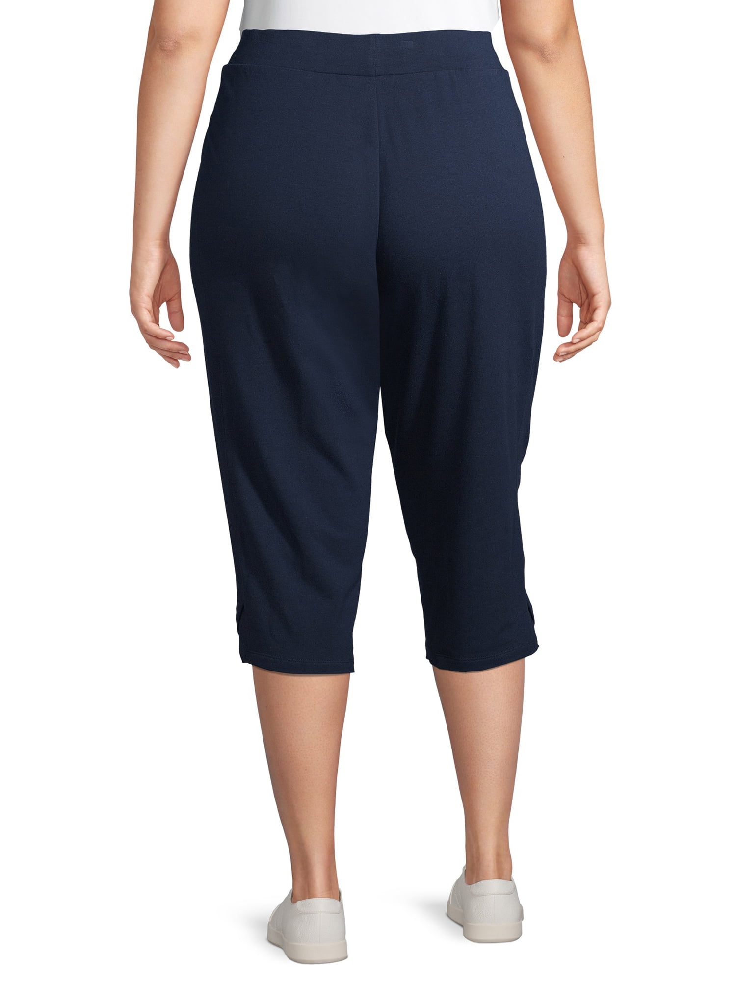 Plus size navy on sale blue capri pants