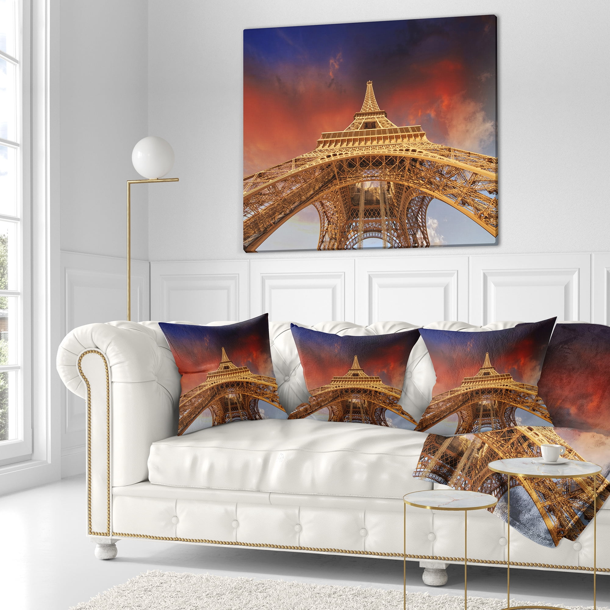 Designart Beautiful View of Paris Paris Eiffel Towerunder Red Sky - Cityscape Throw Pillow - 16x16