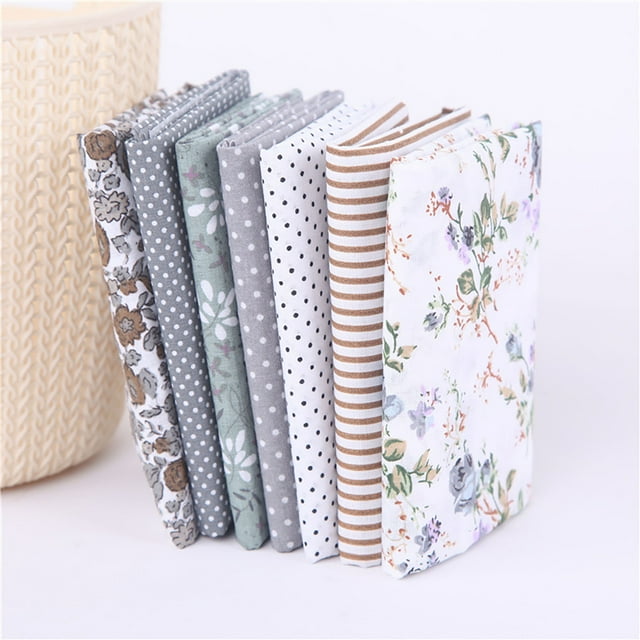HUASHENG Cotton Fabric Bundles For Quilting Sewing DIY – Quarters Craft Fabric Squares – Printed Patchwork Cotton Material For Handmade Projects Quilters & Hobbyists (50x50cm)
