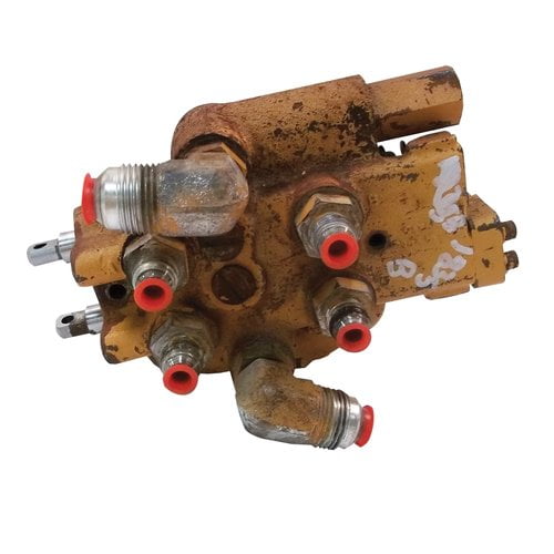 Used Hydraulic Control Valve fits Case 1835B 1835C 1845C 1845B D130068