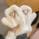 thumbnail image 1 of Guantes de piel de conejo con efecto terciopelo y felpa de papel, guantes cálidos de otoño e invierno, moda de invierno para niñas y estudiantes lindas, 1 of 6