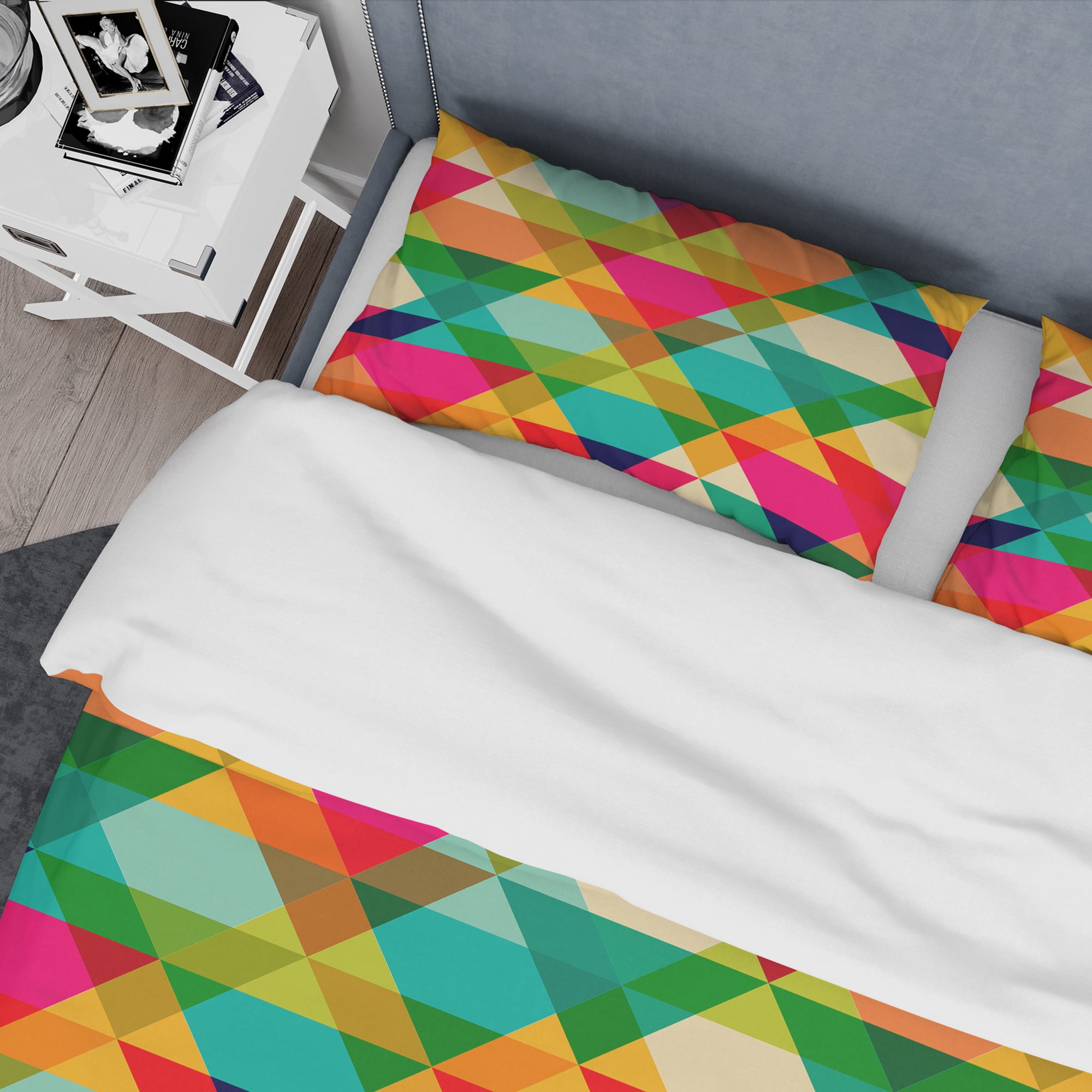 Designart 'Diamond Retro IX' Mid-Century Modern Duvet Cover Set
