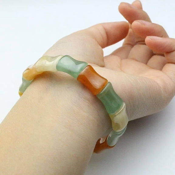 HOOUN Natural Aventurine Grade A Natural Green Jade Bracelet for Women