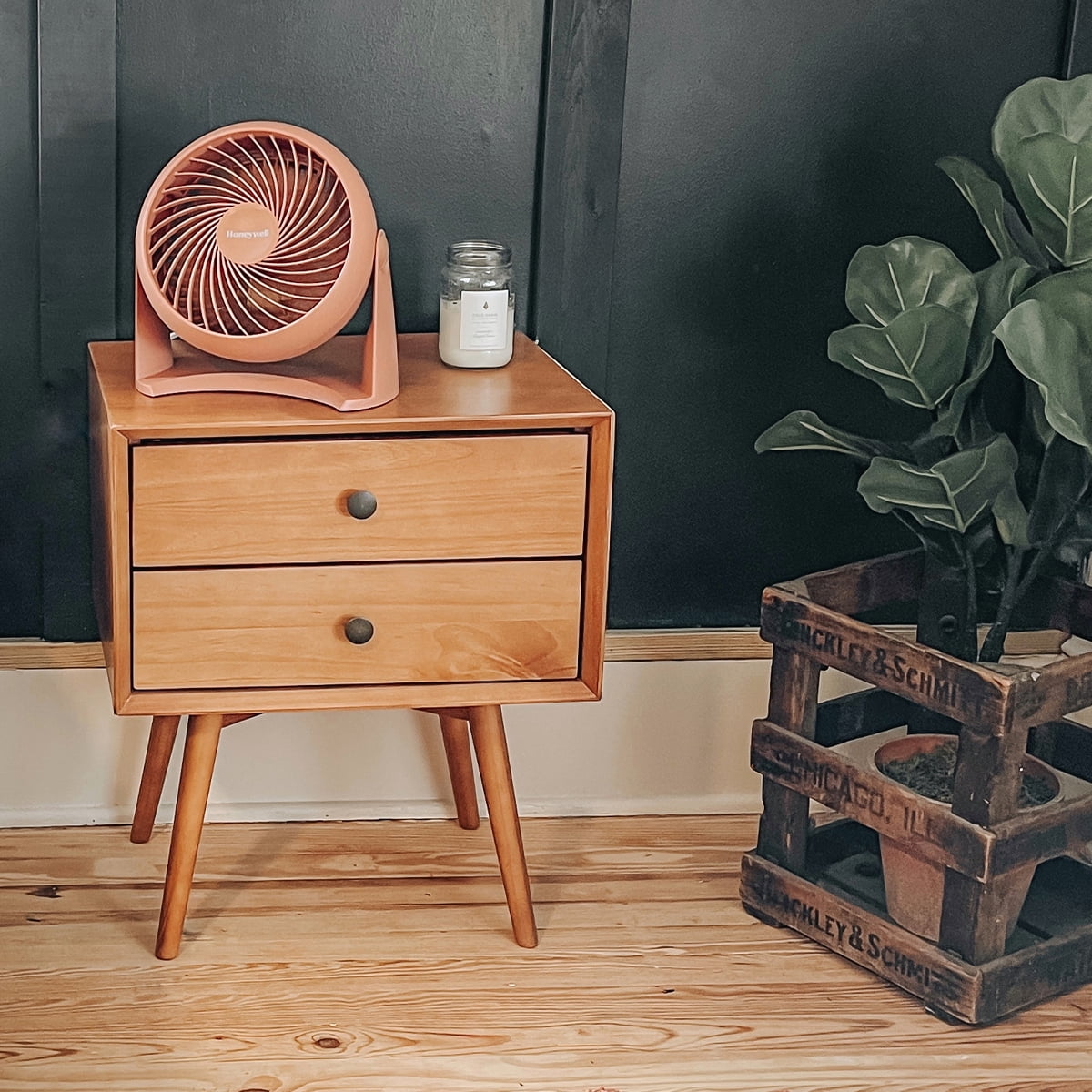 Honeywell Air Circulator Electric Whole Room Table Fan, Terracotta, HPF820FWM