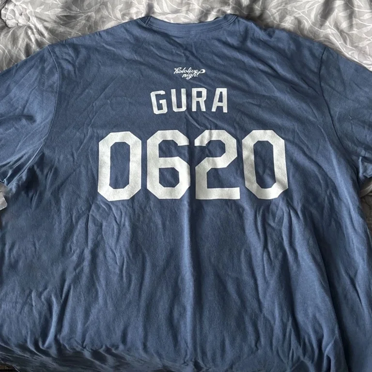 [新品•未使用] Dodgers x hololive Tシャツ XL Dodgers Hololive IN HAND Baseball Shirt Limited Edition GAWR