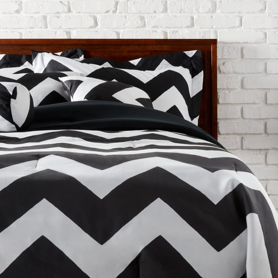 LCM Home Fashions 7-piece Beige Chevron Comforter Set