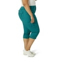 thumbnail image 3 of Lee Women's Plus Size Flex-to-Go Cargo Capri, 3 of 9