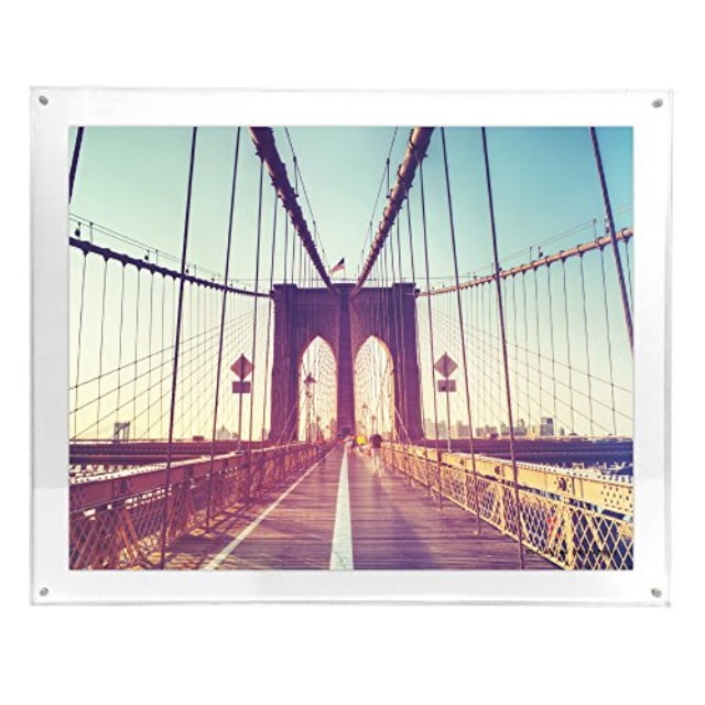 Isaac Jacobs Wall Mountable Acrylic Picture Frame Horizontal and