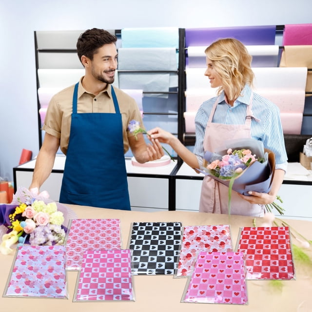 Papel Translúcido con Estampado de Corazones para San Valentín, 20 Hojas, 50 X 35 Cm, para Envolver Flores, Regalo, Ramo, Tacto Suave y Diseño Romántico.