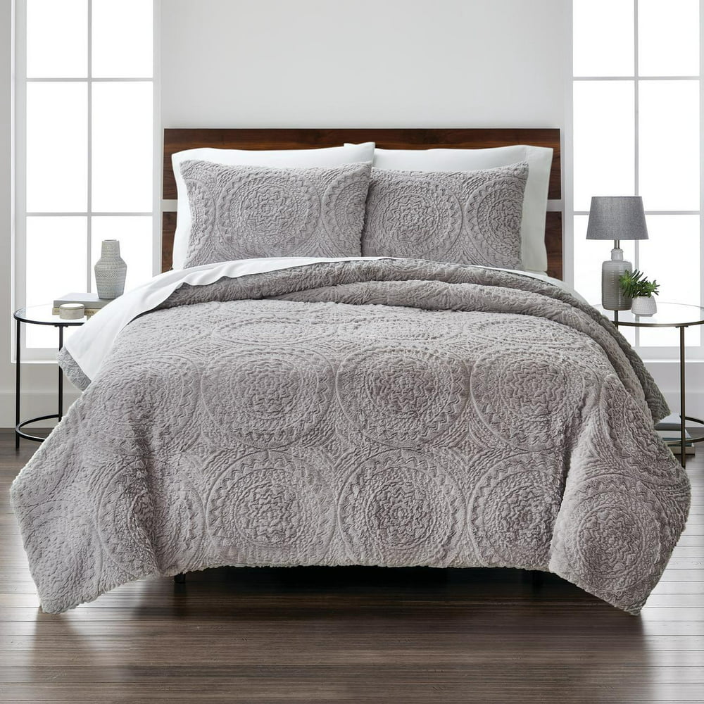 Better Homes & Gardens Embroidered Faux Fur 3-Piece Comforter Set, Full ...