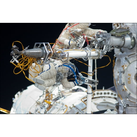 24"x36" Gallery Poster, ISS 32 Russian EVA 4