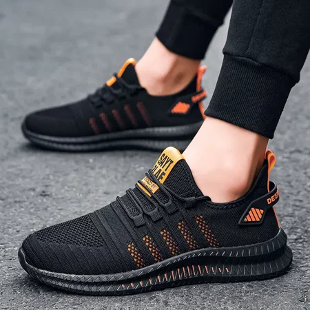 

Men‘s Breathable Flying Woven Lightweight Running Shoes Black