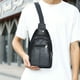 thumbnail image 4 of Bolso Bandolera de Lona para Hombre | Mochila Cruzada y Bolso de Hombro para Viajes y Uso Diario | Tela de Piel Sintética | Tamaño: 30 X 17 X 9 Cm | Negro o Marrón, 4 of 6