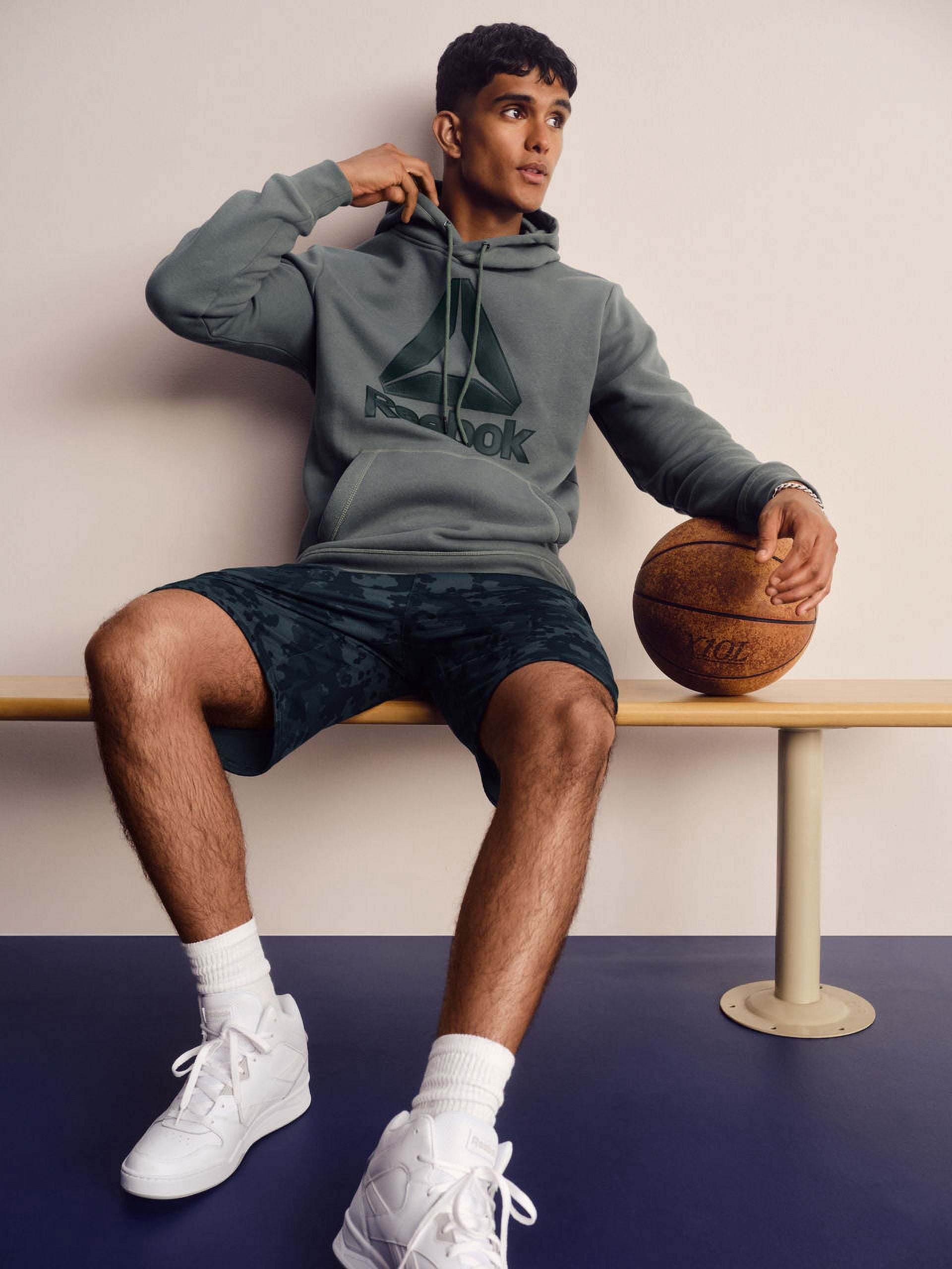 Reebok Men's and Big Men's Game Day Fleece Hoodie, Sizes XS-5XL