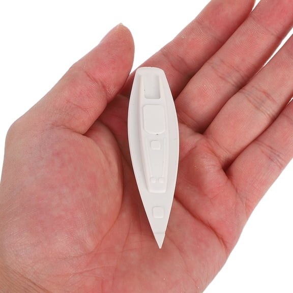 OFFIGAM 4-Pack White Plastic Sailing Ship Models, Miniature Boat Figurines for Beach and Nautical Theme Decor