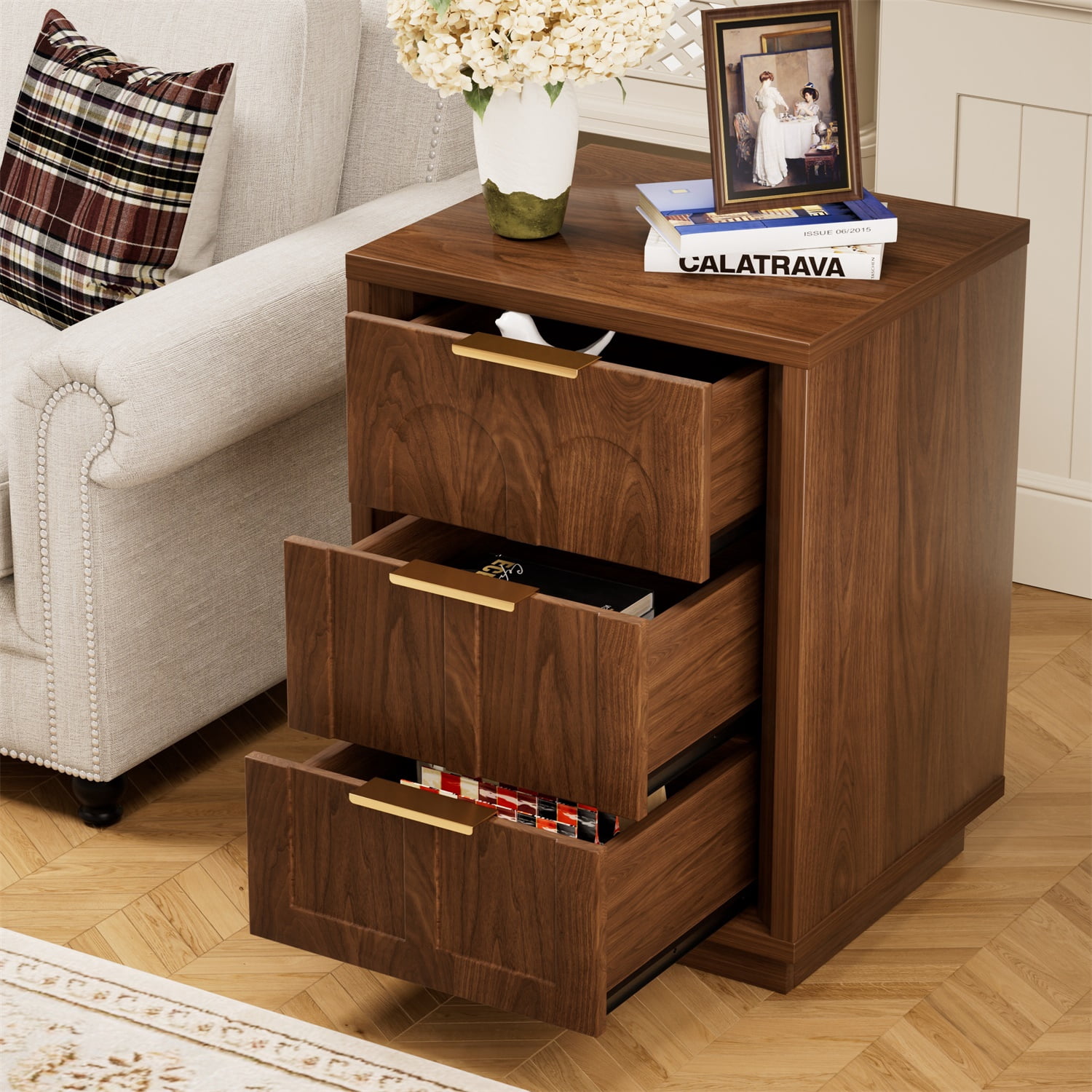Hommoo 2-Piece Nightstand Set with Arched Drawer Fronts, 3-Drawer Mid-Century Modern Side Tables for Bedroom, Living Room & Office, MDF Construction with Gold-Tone Metal Handles, Walnut