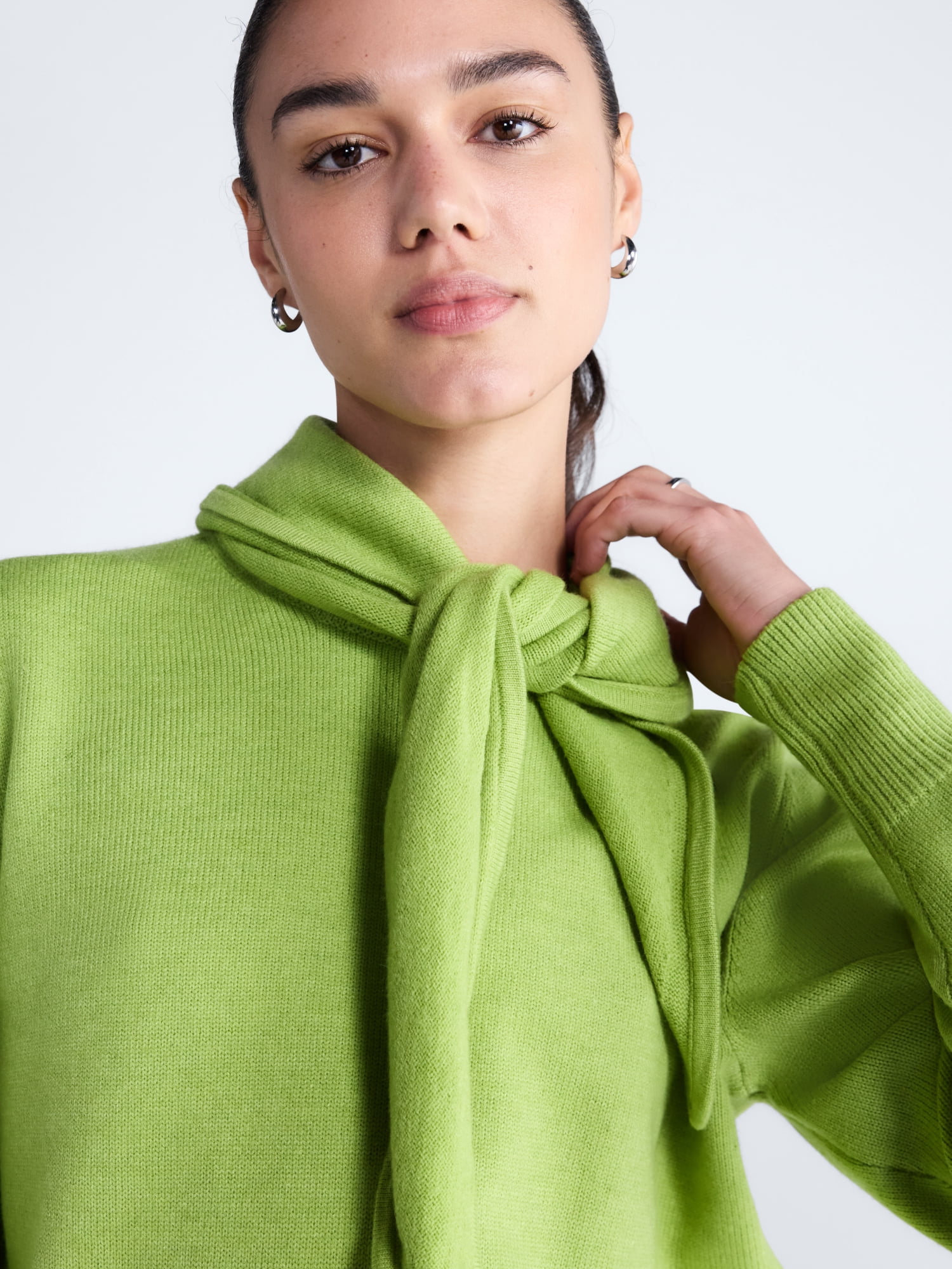 Free Assembly Women's and Women's Plus Cropped Crewneck Sweater with Scarf, Lightweight, Sizes XS-4X