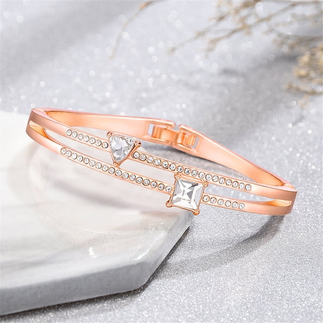 Xihbxyly Liguero de Cuero, Accesorio de Moda y Sexy para Las Piernas, con Un Elegante Diseño de Clip para Realzar El Estilo, Perfecto para Conjuntos de Lencería, Fiestas En Discotecas y para Los Aman