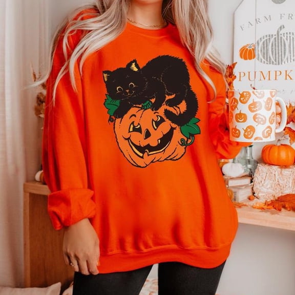 DOPASHIRT Vintage Black Cat On Pumpkin Sweatshirt, Retro 90S Hal.Low.Een Sweatshirt, Fall Crewneck Sweatshirt, Black Cat Sweater, Hal.Low.Een Black Cat Sweatshirt Trendy Sweatshirt, Birthday Gift