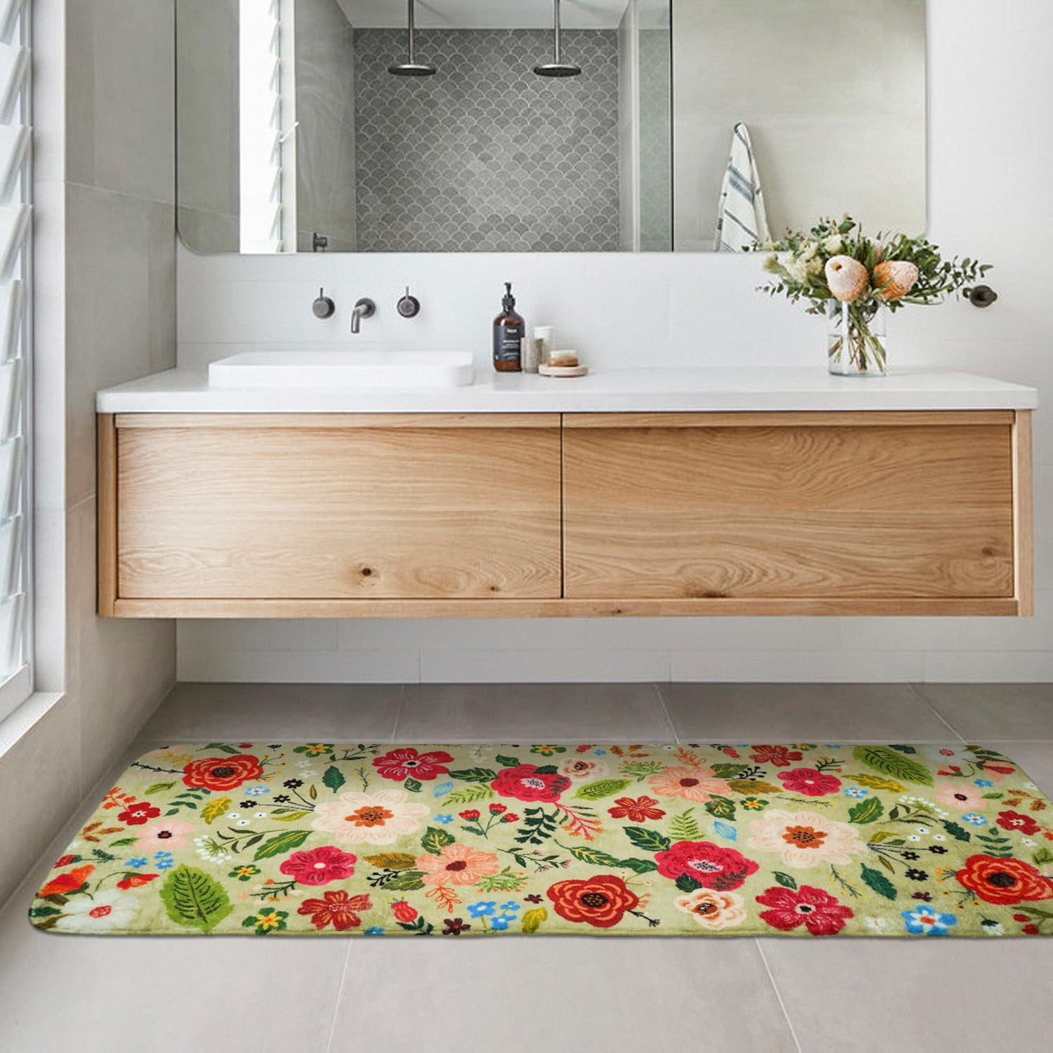 Flower Bathroom Runner Rug Non Slip, Large Long Bathroom Rug Cute Floral Bath Mat for Bedroom Hallway Kitchen, Soft Plush Washable Pink Shower Rug