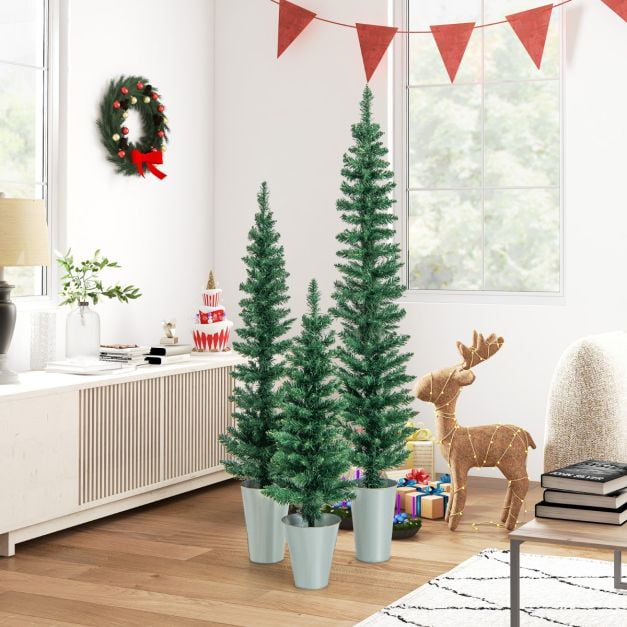 Juego de 3 Árboles de Navidad Costway en Maceta de Metal Rellenas de Cemento 90 cm 120 cm 150 cm