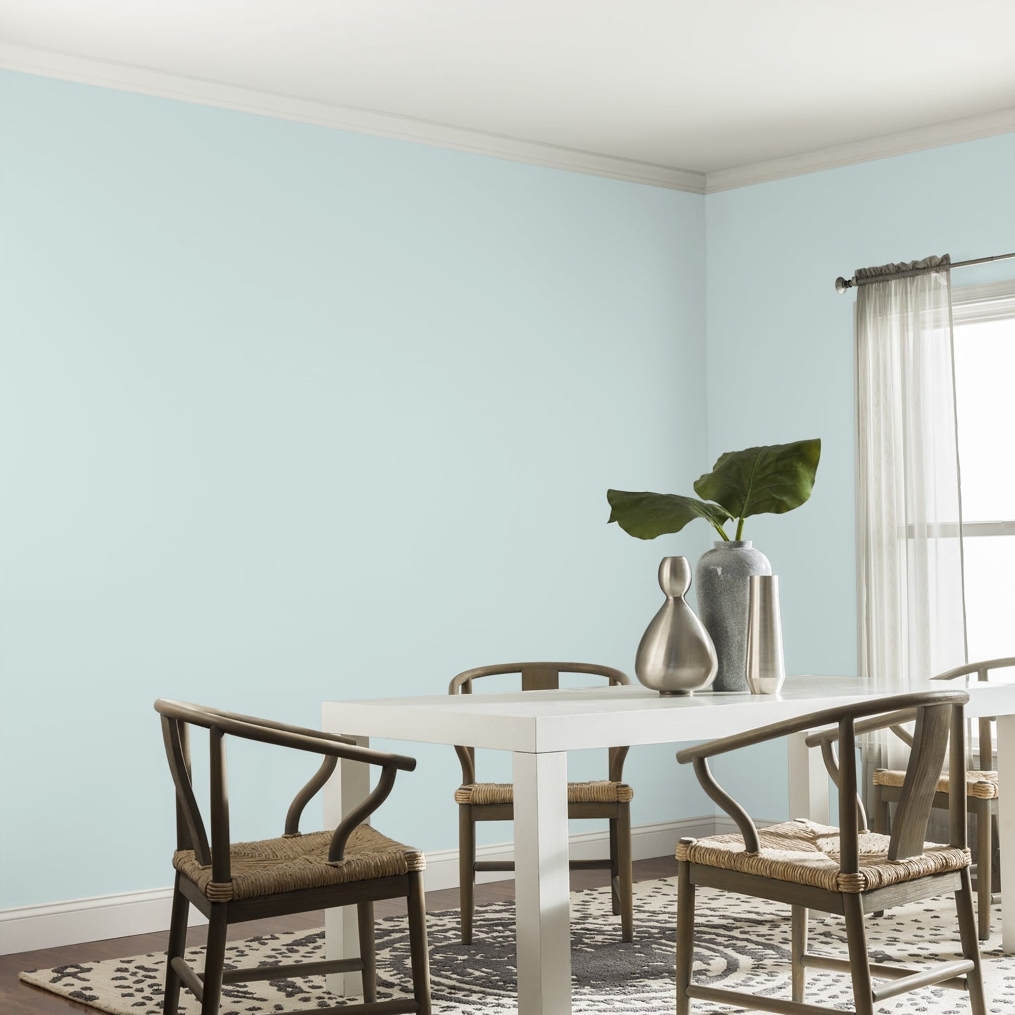 Glidden Spred Watery Blue / Aqua Eggshell Interior Paint with Primer, 1 Gallon