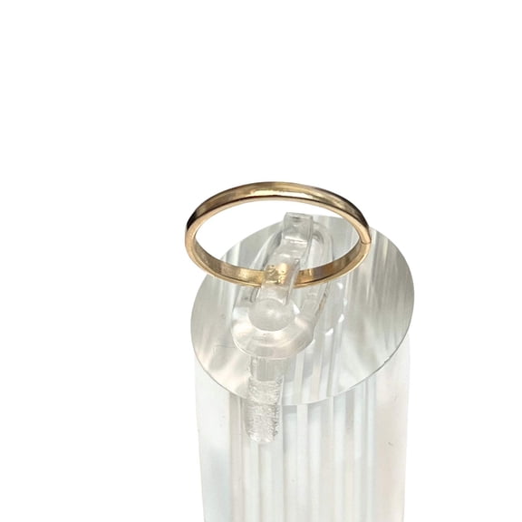 Thin Gold-Tone Fashion Ring – US Size 5