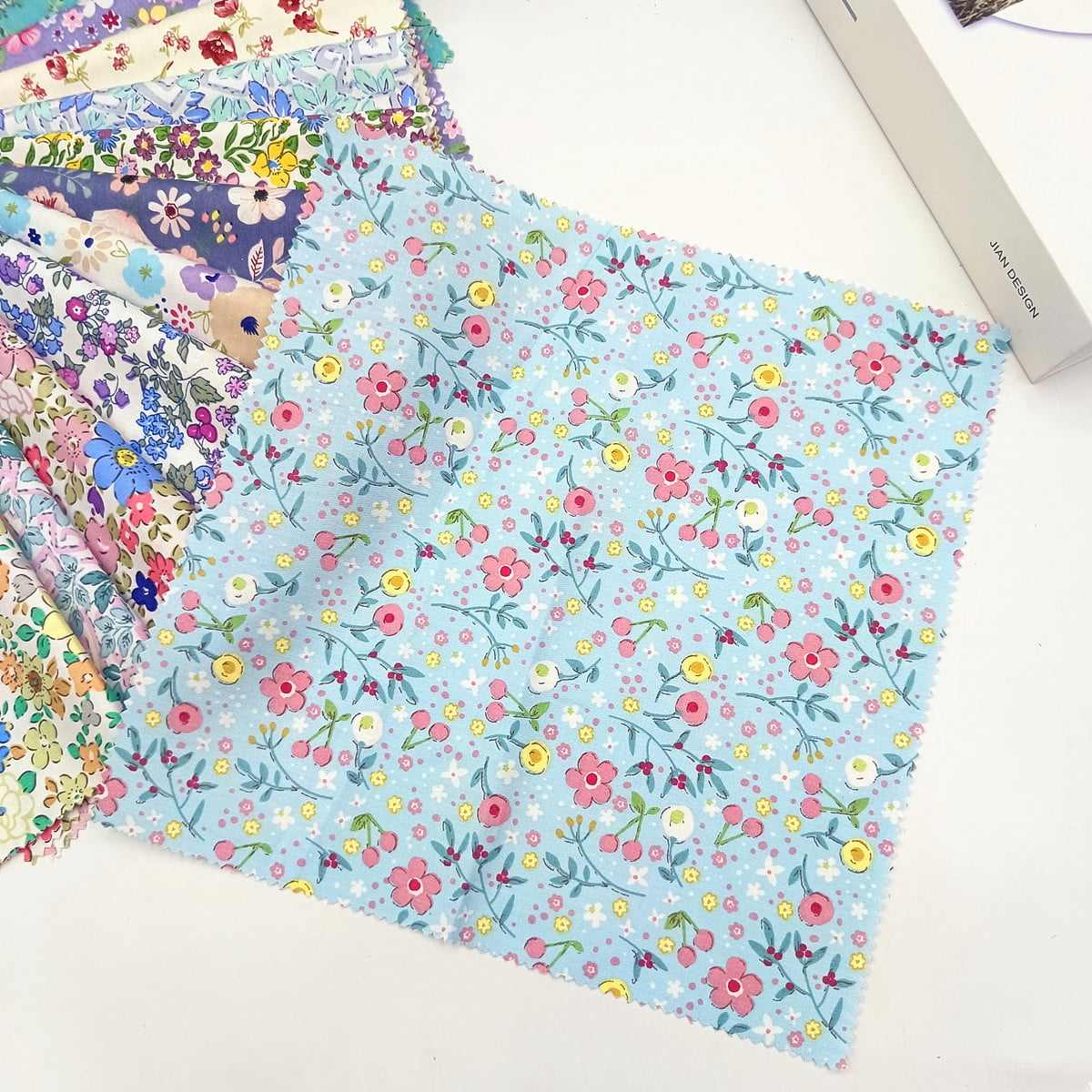 iMzoon 22Pcs 10" Cotton Fabric Quilting Squares,No Repeat Floral Charm Pack, Precut Pink Fabric for Sewing with Wavy Edges, DIY Scrapbooking Craft Supplies Muticolor