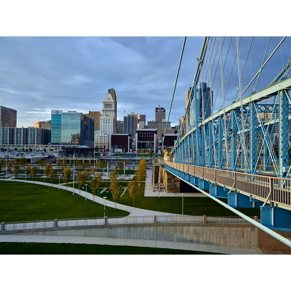 View of Cincinnati, Ohio Canvas Wall Art (20" x 30")