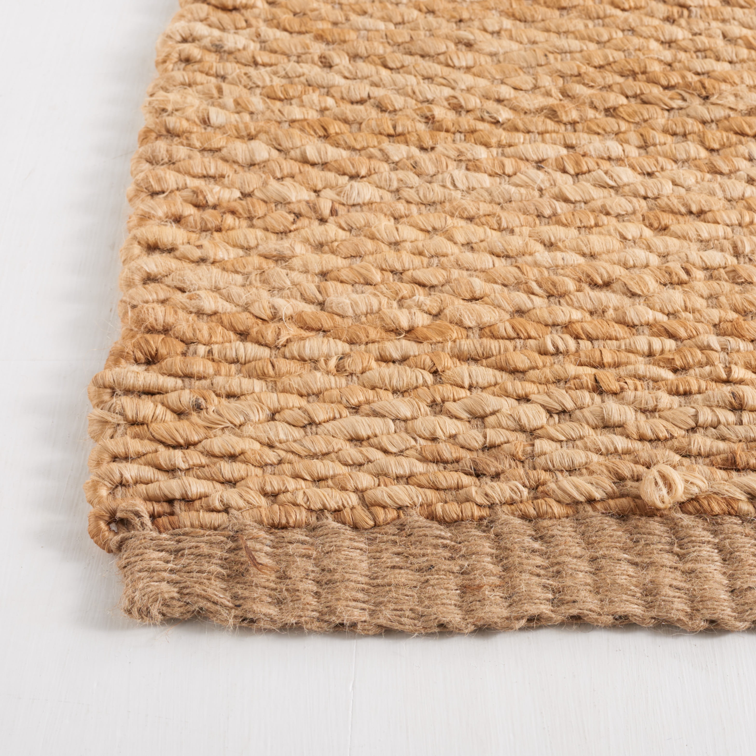 SAFAVIEH Natural Fiber Bryon Braided Jute Area Rug, Natural, 6' x 9'